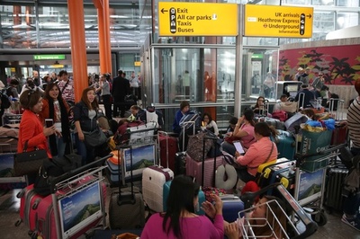 英航空会社でITシステム故障、ロンドン2空港発の全便運航中止