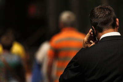 NSAが世界中で携帯位置情報を収集 米紙報道