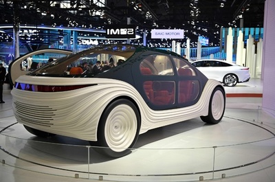 中国IT大手、続々とEV市場に参戦 上海モーターショーで世界が注目