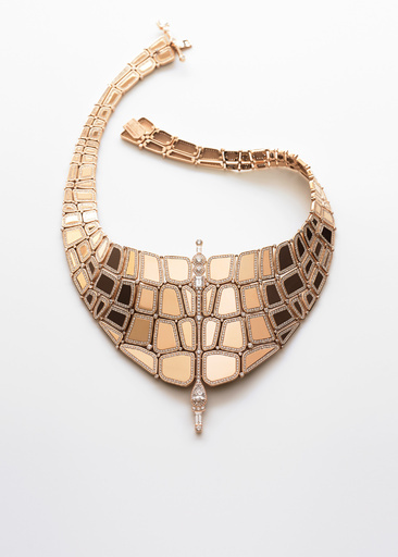 「エルメス」“エクラン･ドール”のゴールドジュエリーが集結