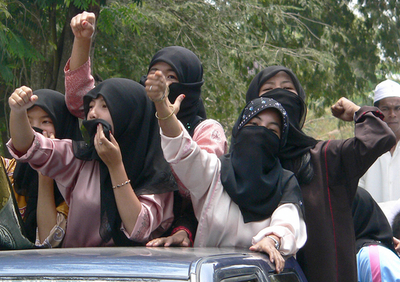 イスラム学校襲撃で生徒2人が死亡、分離独立派の犯行か - タイ