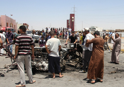 イラク首都のシーア派集会所近くで爆発、15人死亡