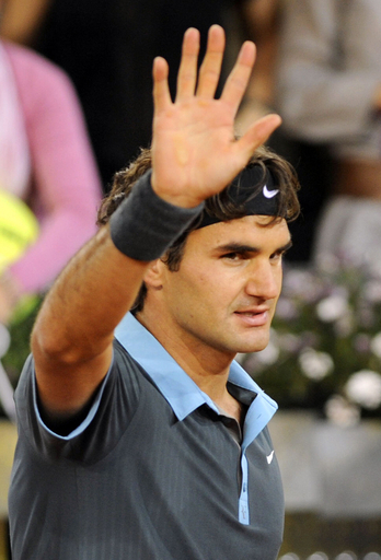 フェデラー デルポトロ下し決勝進出、マドリード・オープン