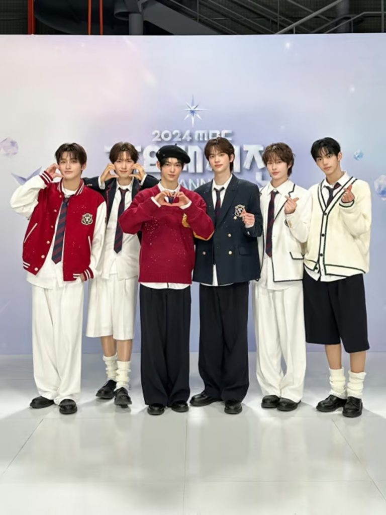 PLEDIS Entertainment (c)STARNEWS