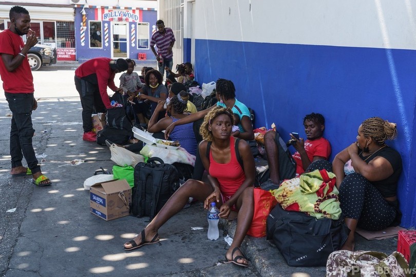 「絶望している」 ハイチ移民、米国境で絶たれる希望