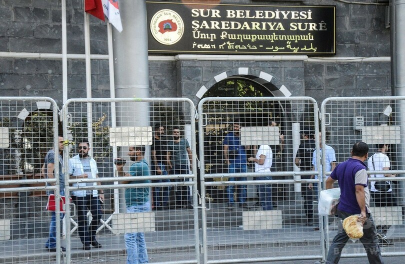 トルコ、自治体首長28人を一斉解任 クーデター未遂後の粛清と批判