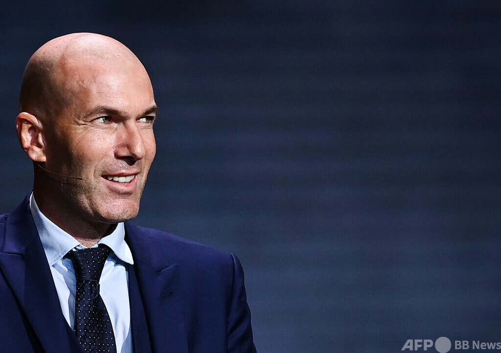 ジダン氏、カタールW杯控え「論争は忘れてサッカーに集中を」 写真1枚 国際ニュース:AFPBB News
