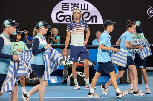 ティエムが「王様」ジョコとの全豪OP決勝に進出、ズベレフに逆転