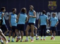 シウタ・エスポルティバ・ジョアン・ガンペール（Ciutat Esportiva Joan Gamper）で練習に臨むFCバルセロナ（FC Barcelona）のジェラール・ピケ（Gerard Pique、2014年5月16日撮影）。(c)AFP/LLUIS GENE