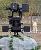 2006年9月28日、韓国の首都ソウル（Seoul）南方92キロの天安（Cheonan）で公開された哨戒用ロボット。北朝鮮国境へ配備され、韓国軍による侵入者の感知および攻撃を支援する。(c)AFP/KIM DONG-JOO