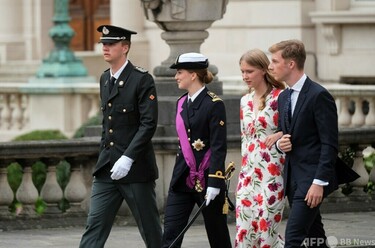 ベルギーの王室 未開封 決闘者の王国 限定パック 13パック 未開封 決闘者の王国 限定パック 13