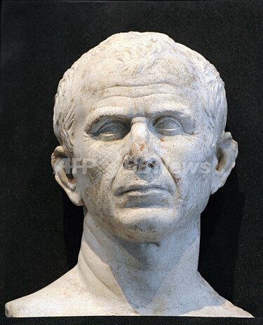 世界最古のカエサル像、10月から一般公開 写真1枚 国際ニュース：AFPBB