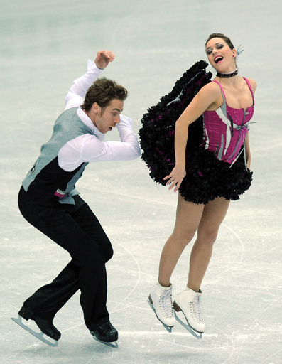 デイビス/ホワイト組がアイスダンスSDで首位、GPファイナル