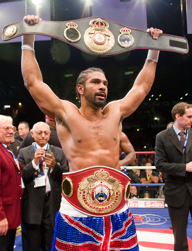 元ヘビー級王者ヘイ、デ・モリとの復帰戦を発表