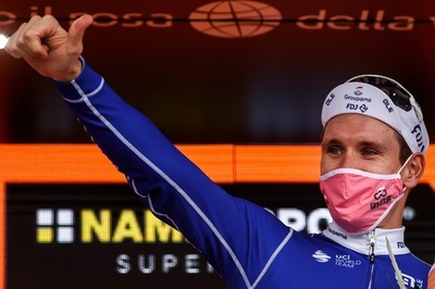 【今日のジロ】デマールが写真判定で第4S優勝、アルメイダが総合首位