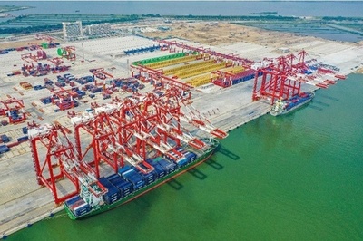 ふ頭のスマート化 安全かつ高効率に