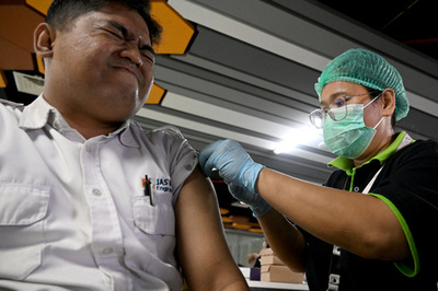 米、新型コロナワクチン最新版承認 「近日中」に利用可能