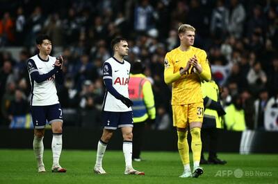 スパーズ逆転負けでポステコグルー監督に重圧、マンUは白星