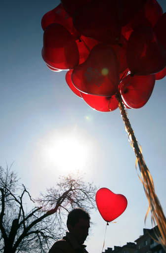 「移植した腎臓を返してくれ」、離婚した夫が元妻に要求 米国