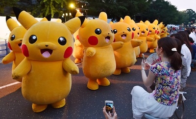 ピカチュウ大量発生!? 「横浜ダンスパレード」