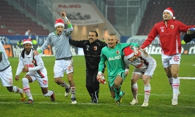 細貝所属のアウクスブルクが勝利、ブレーメンとケルンも快勝