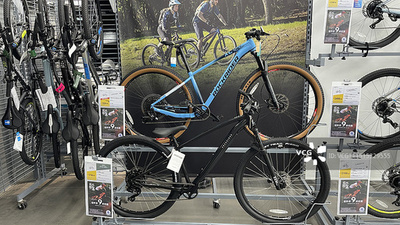 新学期を迎え スポーツ用品が消費ブームに 中国