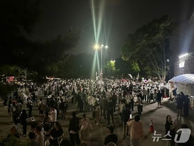 韓国・蚕室開票所の封鎖デモ10日目、1万人集結し再選挙求める