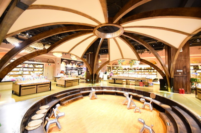 45万冊を販売…チベット高原で最大規模、文化にも触れられる書店