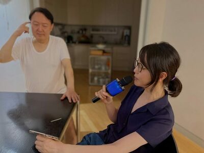 韓国・前大統領夫妻、逮捕前のデュエット動画公開…「オペラ座の怪人」を熱唱