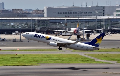 スマホなど離着陸時の使用「機内モード」で解禁