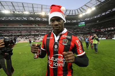 先発復帰のバロテッリが2得点！ ニースの年内首位が確定