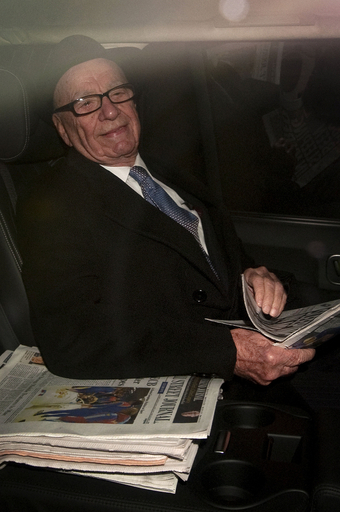 マードック氏傘下の英大衆紙サン、日曜版創刊へ