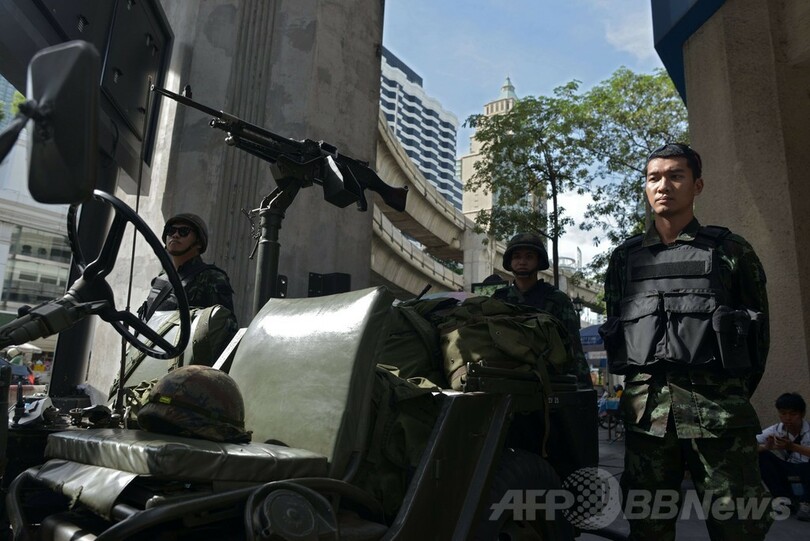 タイ陸軍、メディア検閲を布告 戒厳令に続き