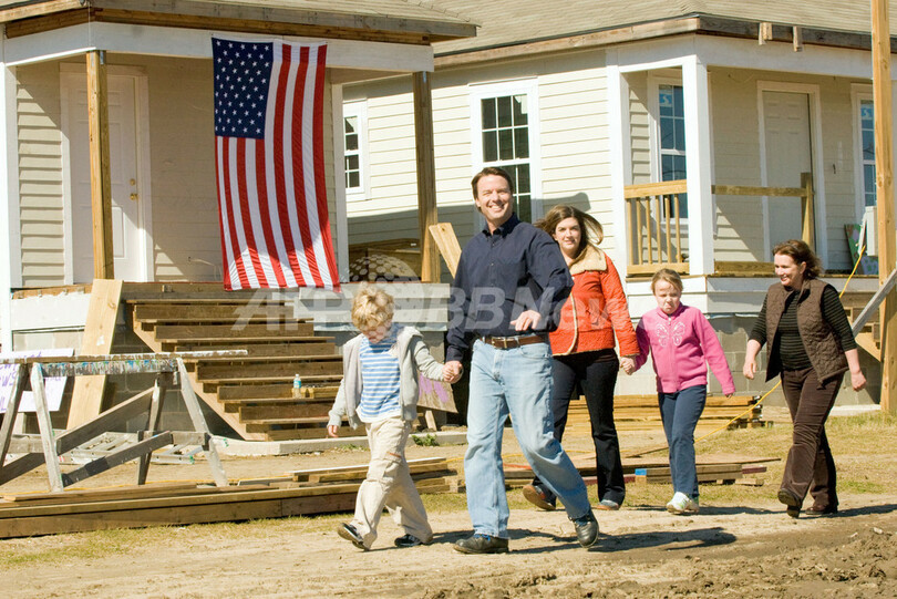 ＜08米大統領選挙＞ 民主・エドワーズ元上院議員、撤退を正式表明