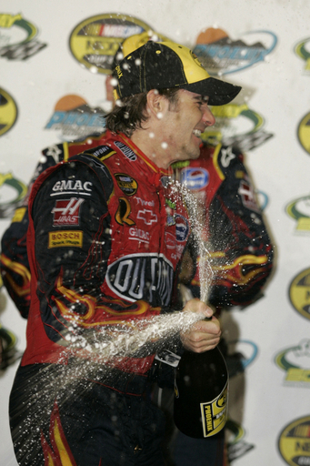 07NASCAR・ネクステルカップ 第8戦＞決勝、ジェフ・ゴードン シーズン