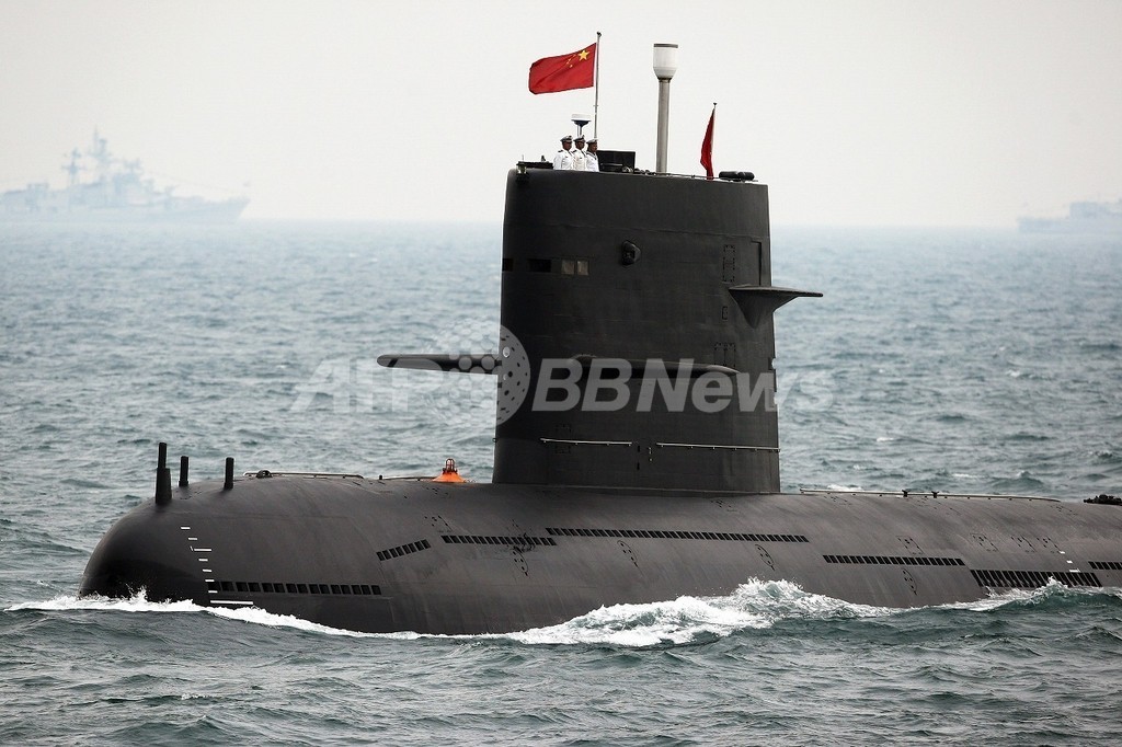 米イージス艦のソナー、フィリピン沖で中国潜水艦と接触 米イージス艦のソナー、フィリピン沖で中国潜水艦と接触