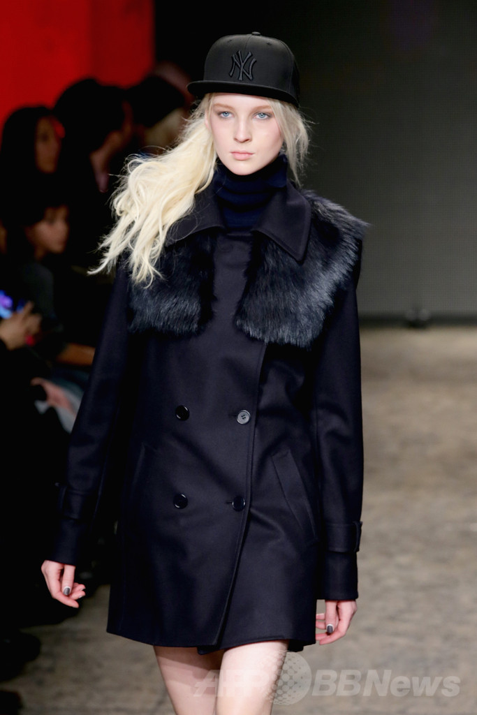 ＜14/15年秋冬NYコレクション＞DKNY