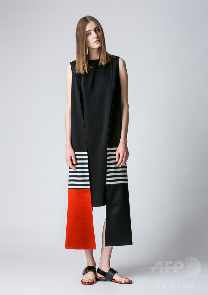 「アキラナカ」17年春夏