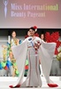 都内で開催された「ミス・インターナショナルビューティ・ページェント2016」の記者発表会に登場した、日本代表の山形純菜さん（2016年10月11日撮影）。(c)AFP/TOSHIFUMI KITAMURA