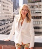 米ニューヨーク市内で発表された「ディー・オクレッポ（Dee Ocleppo）」15年春夏コレクションに出席したディー・オクレッポ（Dee Ocleppo、2014年9月3日撮影）。(c)AFP/Getty Images/Stephen Lovekin