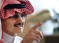 サウジアラビアのリヤドで、記者会見を開いたサウジのアルワリード・ビン・タラール王子（2015年7月1日撮影）。(c)AFP/FAYEZ NURELDINE