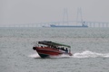 中国の香港、マカオ、広東省珠海を結ぶ港珠澳大橋（2018年10月22日撮影）。(c)ANTHONY WALLACE / AFP