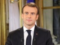 フランス首都パリにある大統領府でテレビ演説を行うエマニュエル・マクロン大統領（2018年12月10日撮影）。(c)LUDOVIC MARIN / POOL / AFP