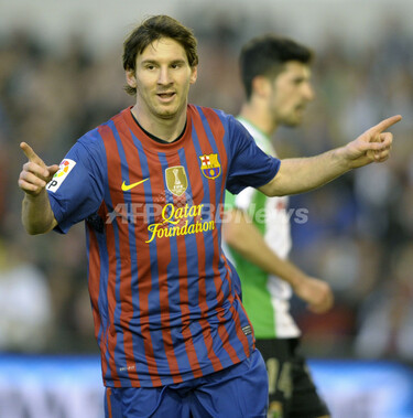 メッシがシーズン公式戦50得点、バルセロナがラシン破る 写真15枚 国際