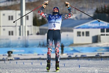 金メダル第1号はノルウェーのヨーハウグ、北京冬季五輪 写真10枚 国際