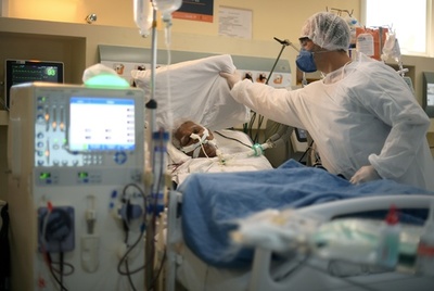 中南米のコロナ死者、10万人超に ブラジルが半数超