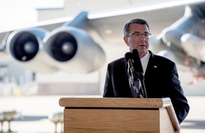 核の先制不使用、「国防総省は推進しない」 カーター長官が言明