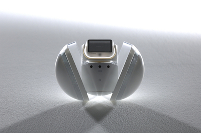 携帯電話×ロボット、iidaコンセプト・モデル「Polaris」に注目