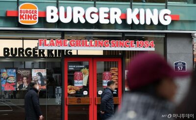 韓国・パンは値下げ、バーガーは値上げ…“肉と人件費”高騰が直撃