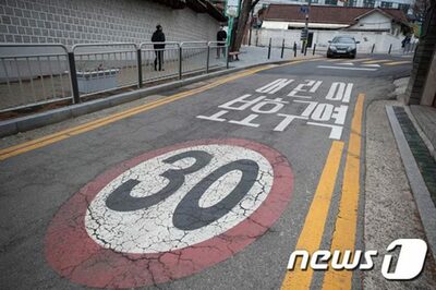 スクールゾーンで一時停止せず…11歳の男児をケガさせた韓国60代女性に有罪判決